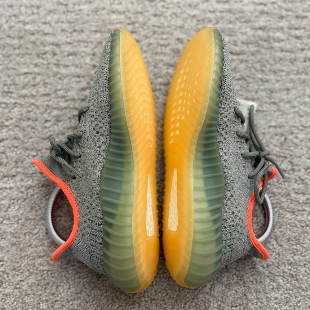 NWT Adidas Yeezy Boost 350 V2 Desert Sage FX9035 Women 7.5‎ Men 6.5